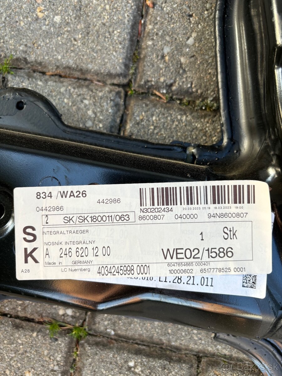 Predam nápravnicu nova Mercedes - 3