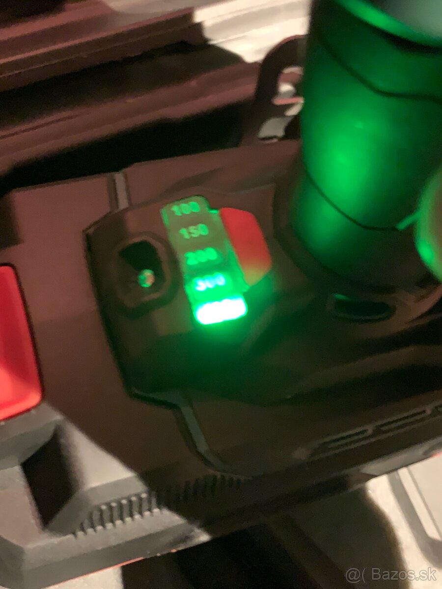 Rázovy uťahovak - 3