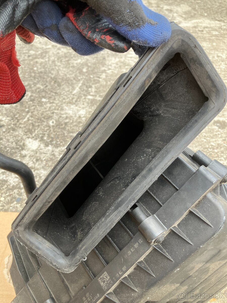 5q0129607s Škoda Octavia 3 iii filtrbox - 3