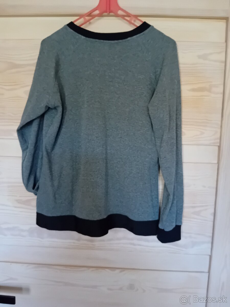 Damska mikina do fitka - 3