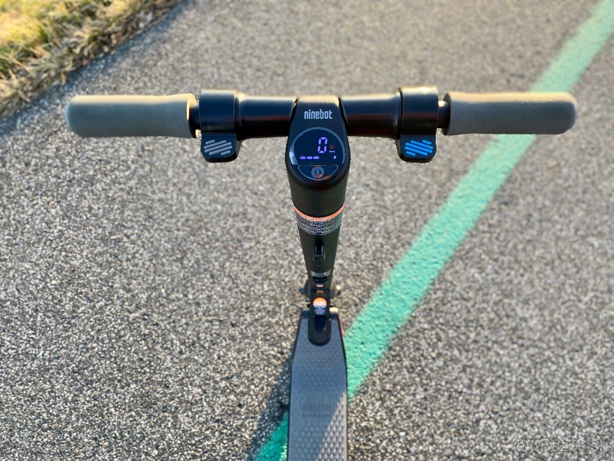 Elektrokolobežka Segway Ninebot KickScooter ES1 (v zaruke) - 3