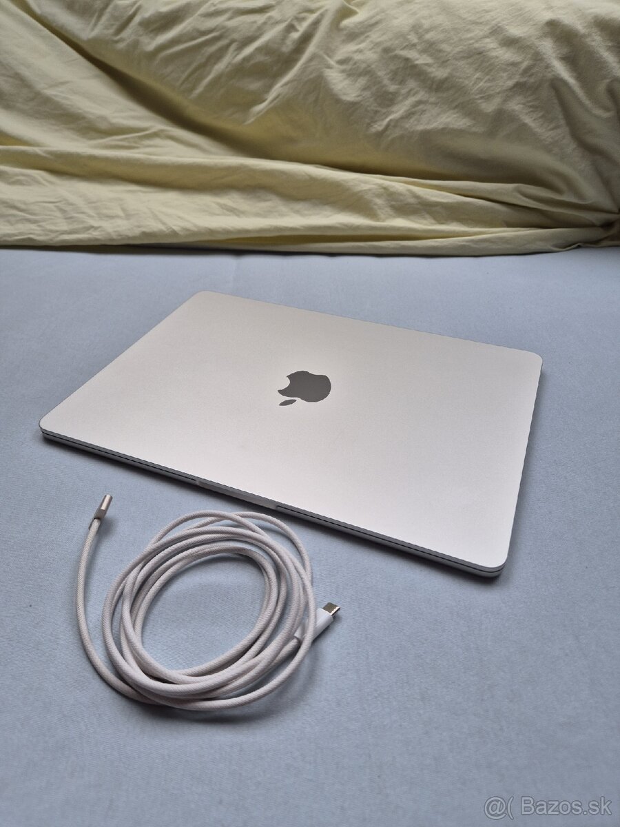 MacBook Air 13" M2 - 3