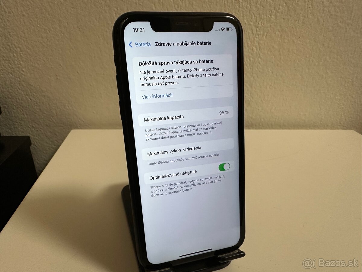 iPhone XR 128Gb Black 95% zdravie batérie - 3