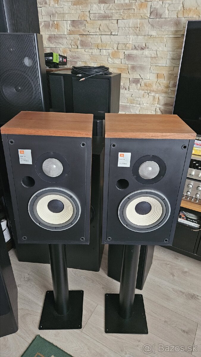 JBL l46 - 3