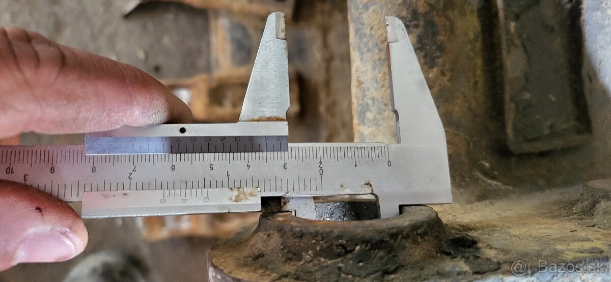 Lyžice na bagrik - 3