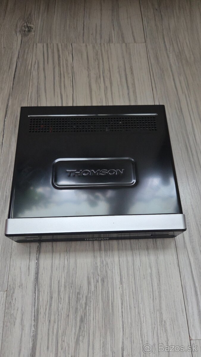Satelitný prijímač Thomson THS 813 - 3