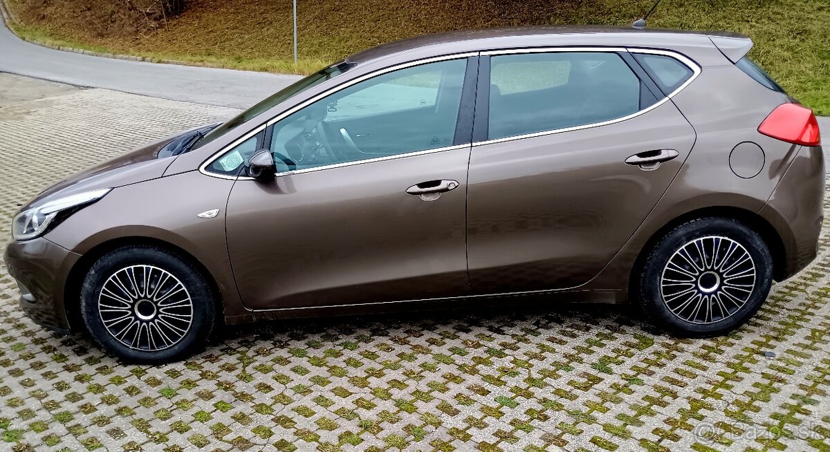 Predám Kia ceed 1,4 benzín 73kW 2014 - 3