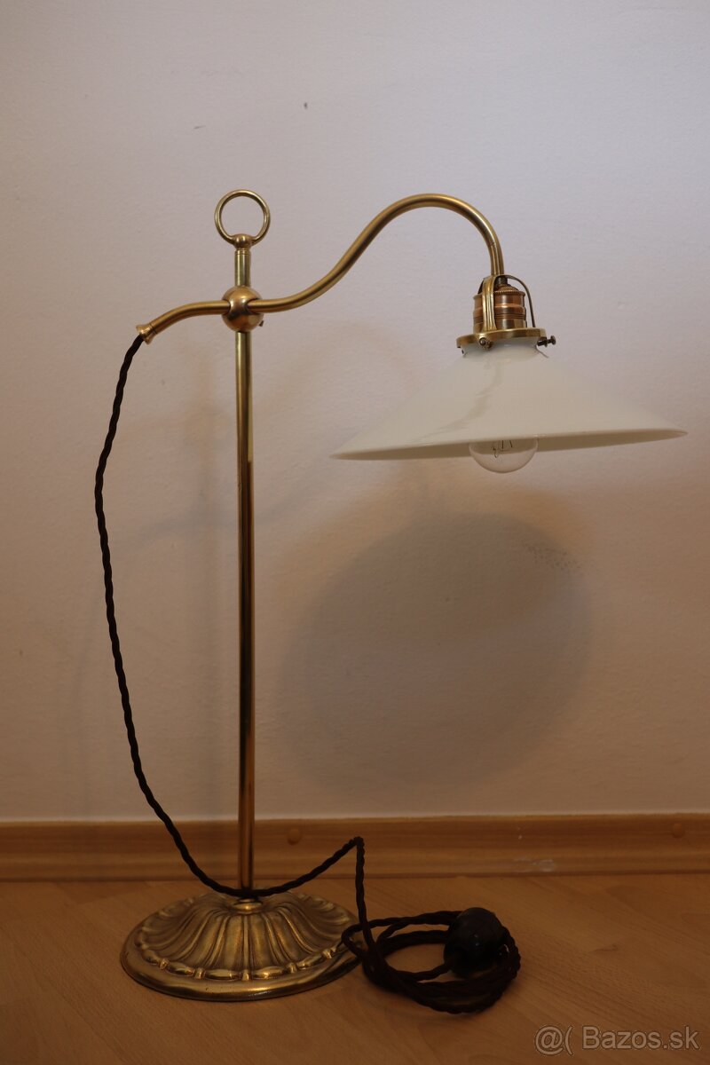 Starožitná mosadzná lampa. - 3