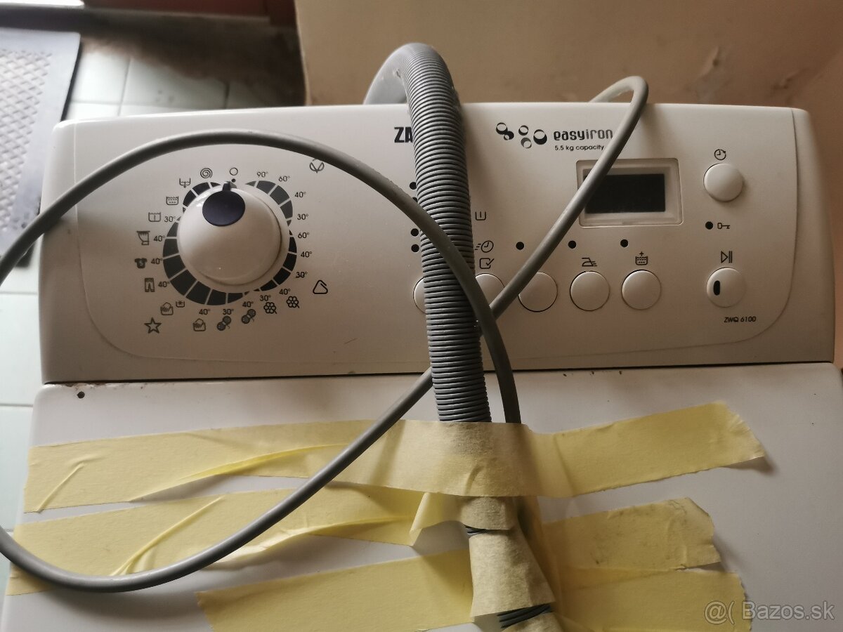 Práčka zanussi - 3