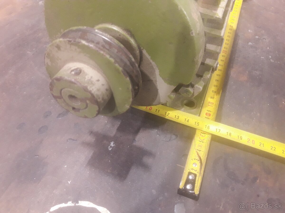 elektromotor mez mohelnice 370W 1420ot/min. - 3
