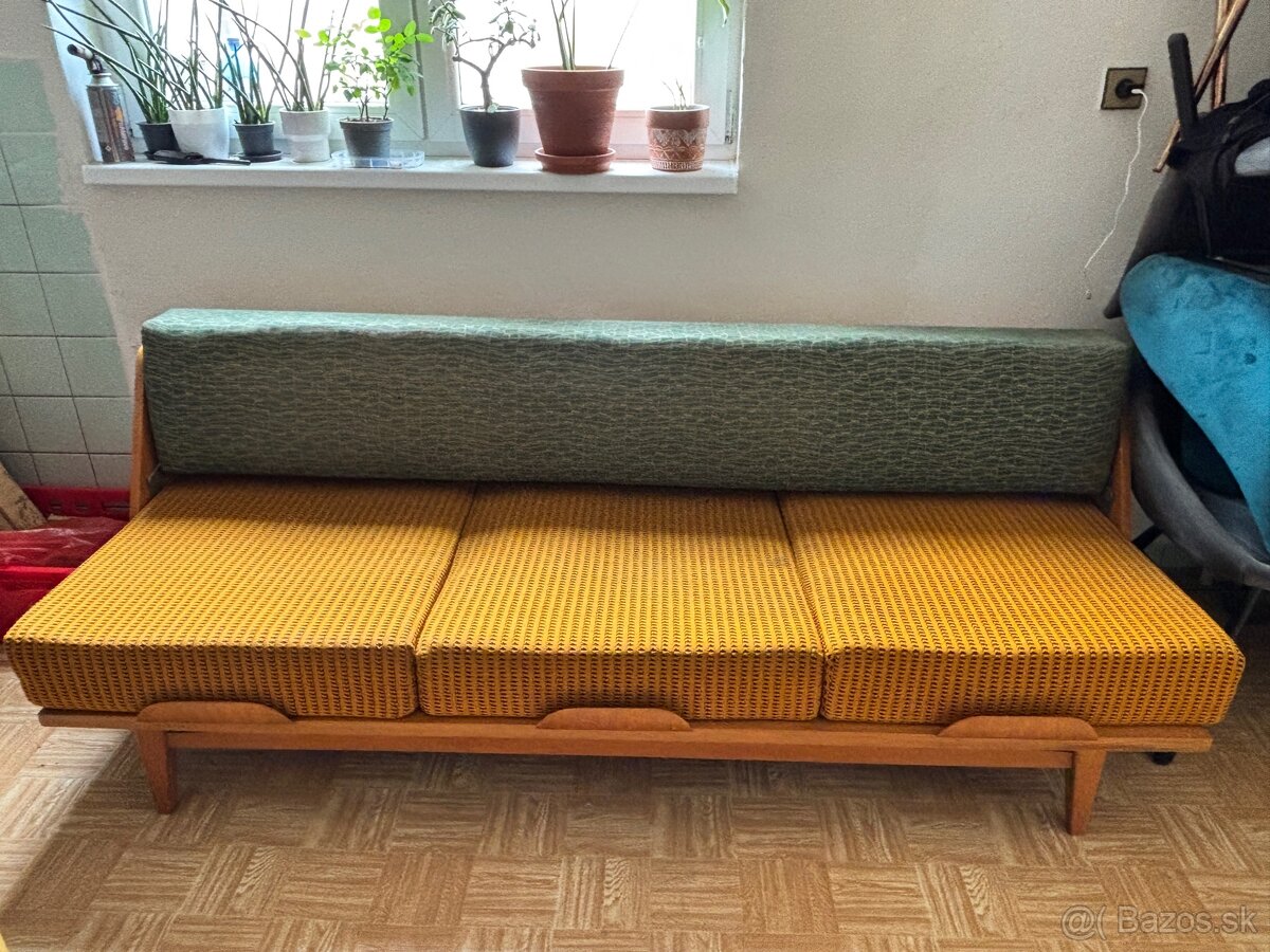 retro rozkladací gauč - 3