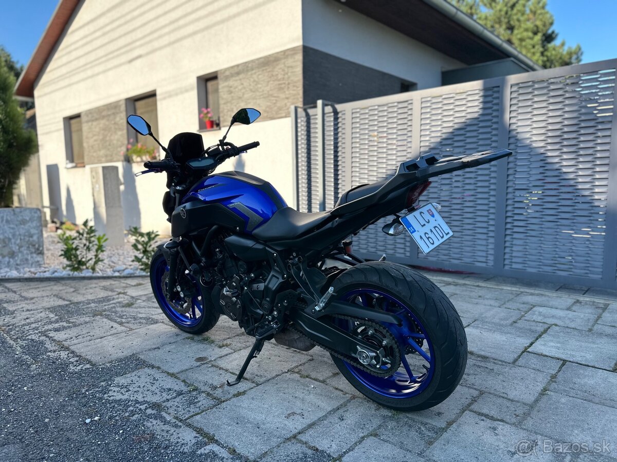 Yamaha MT-07 - 3