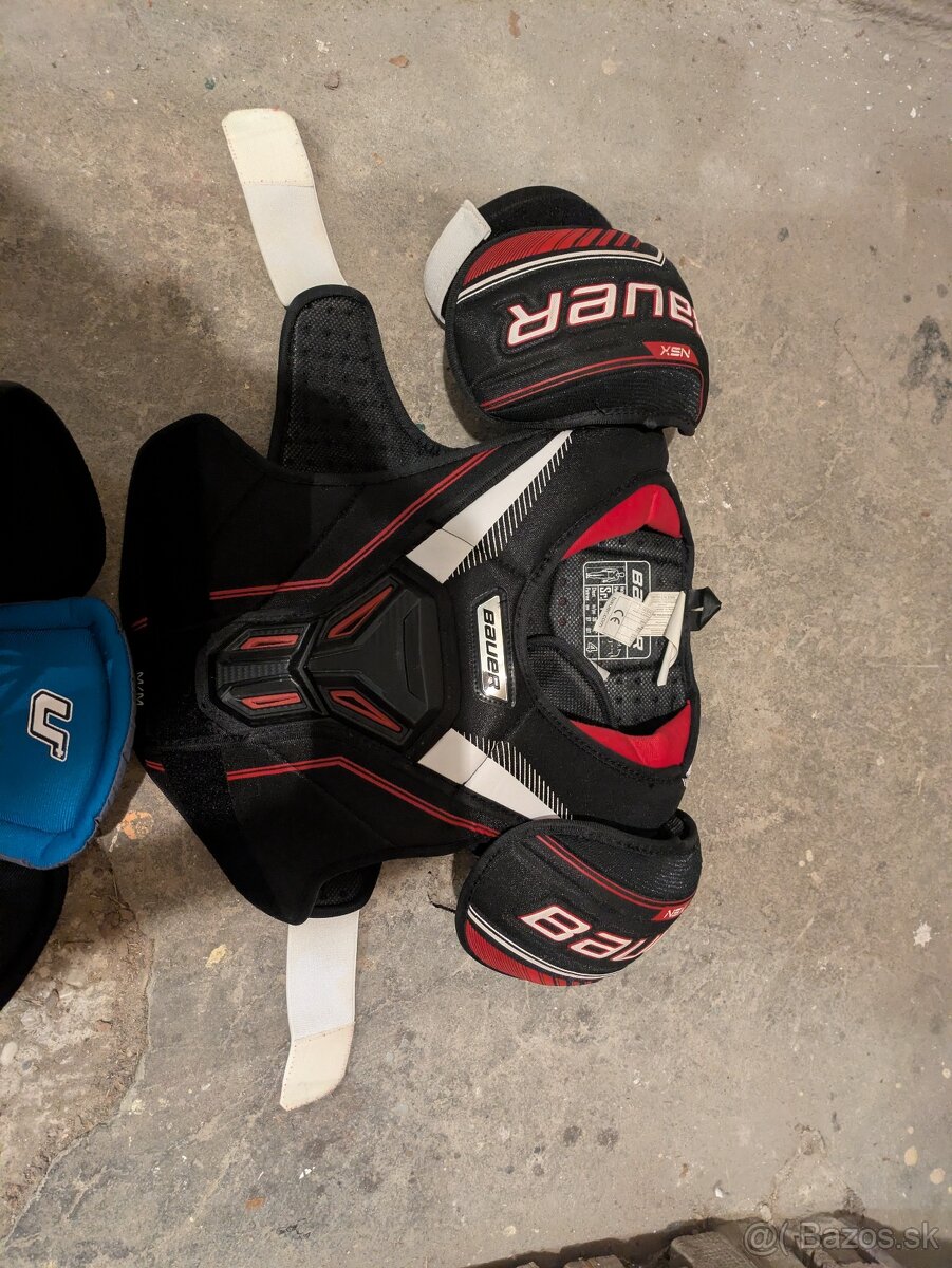 Hracska hokejova vystroj 170-180cm, aj oddelene - 3