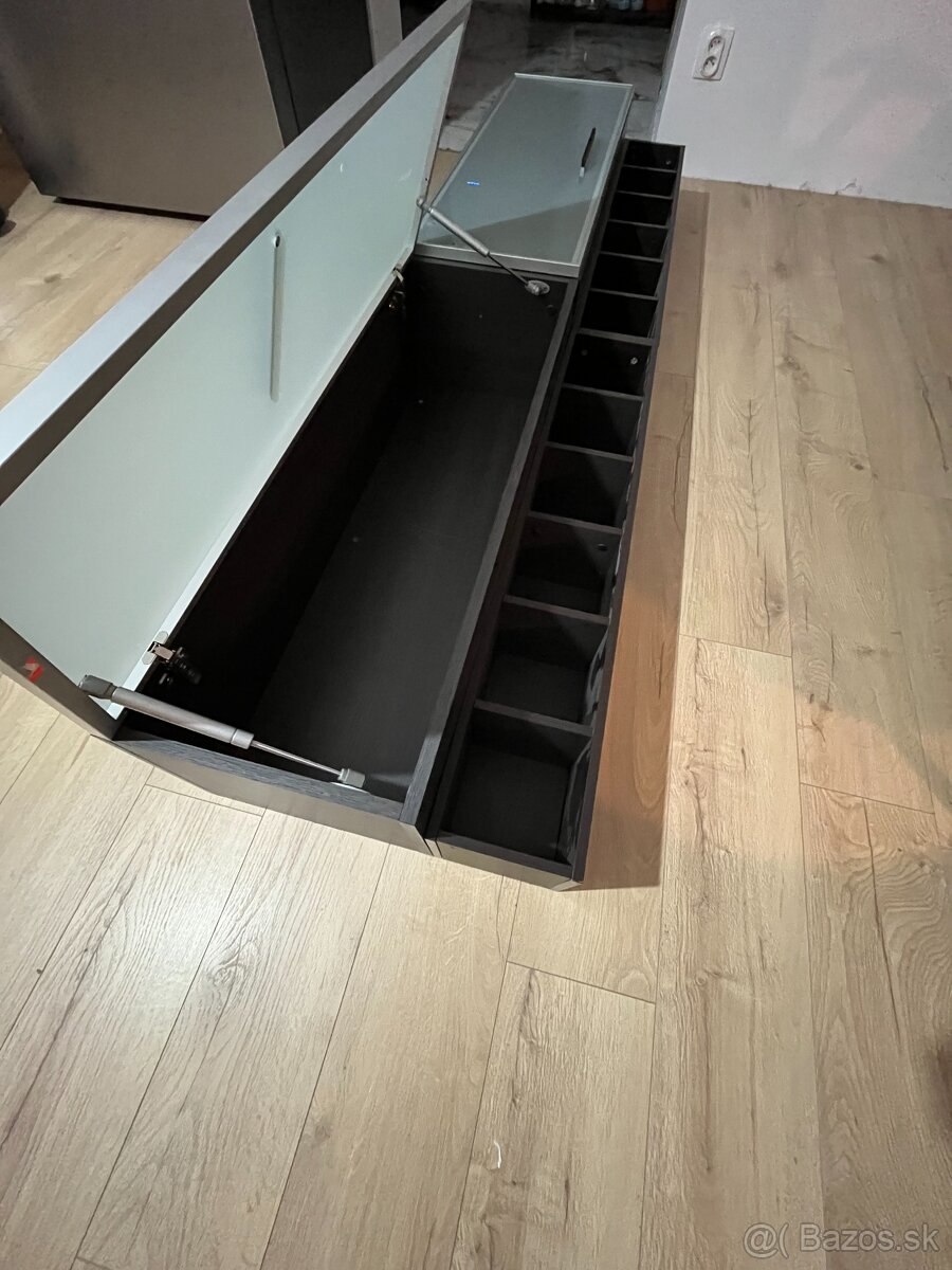 LACNO - OBYVACIA STENA PRE INVESTICNY BYT ALEBO STUDENTOV - 3