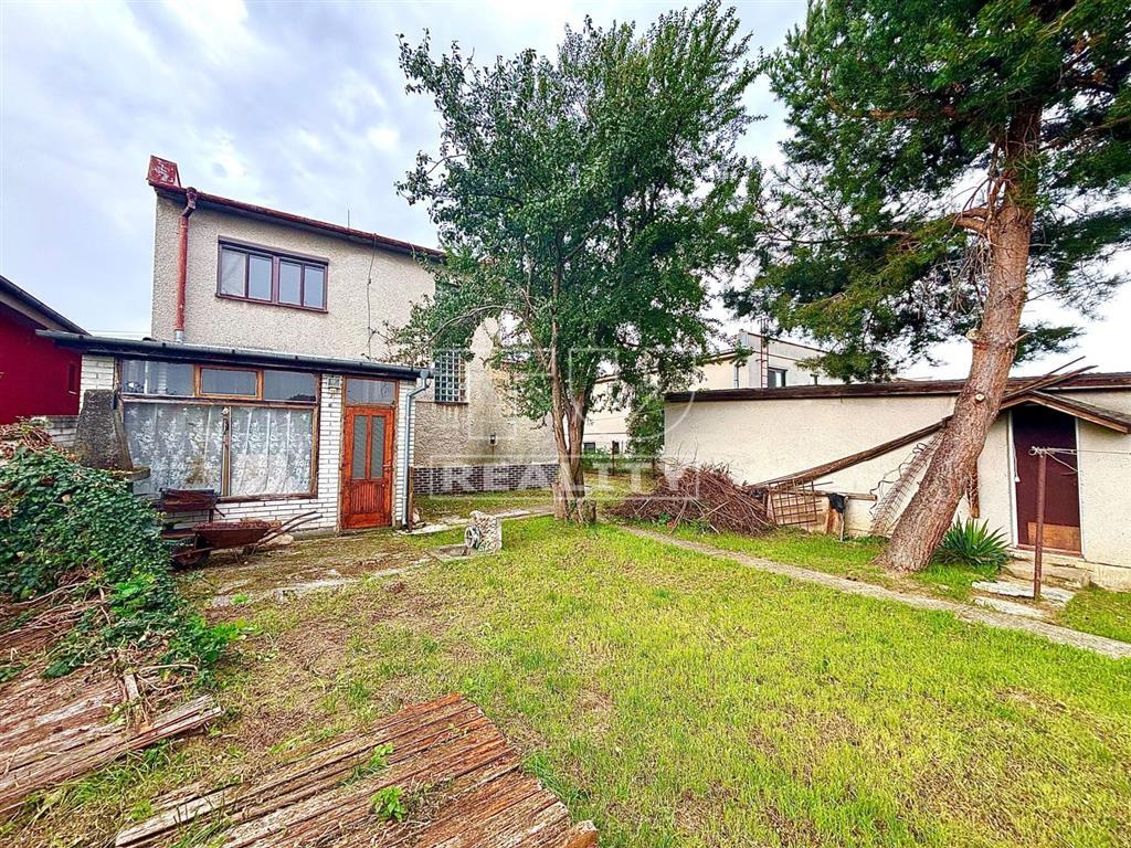 ZNÍŽENÁ CENA
Na predaj rodinný dom v obci Kovarce... - 3