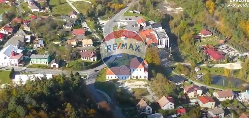 Barokový kaštieľ Jaklovce 6544m2 - 3