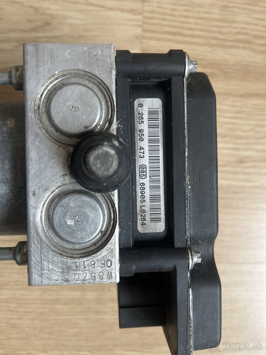 JEDNOTKA MOTORA,ABS A4 B7,A6 - 3