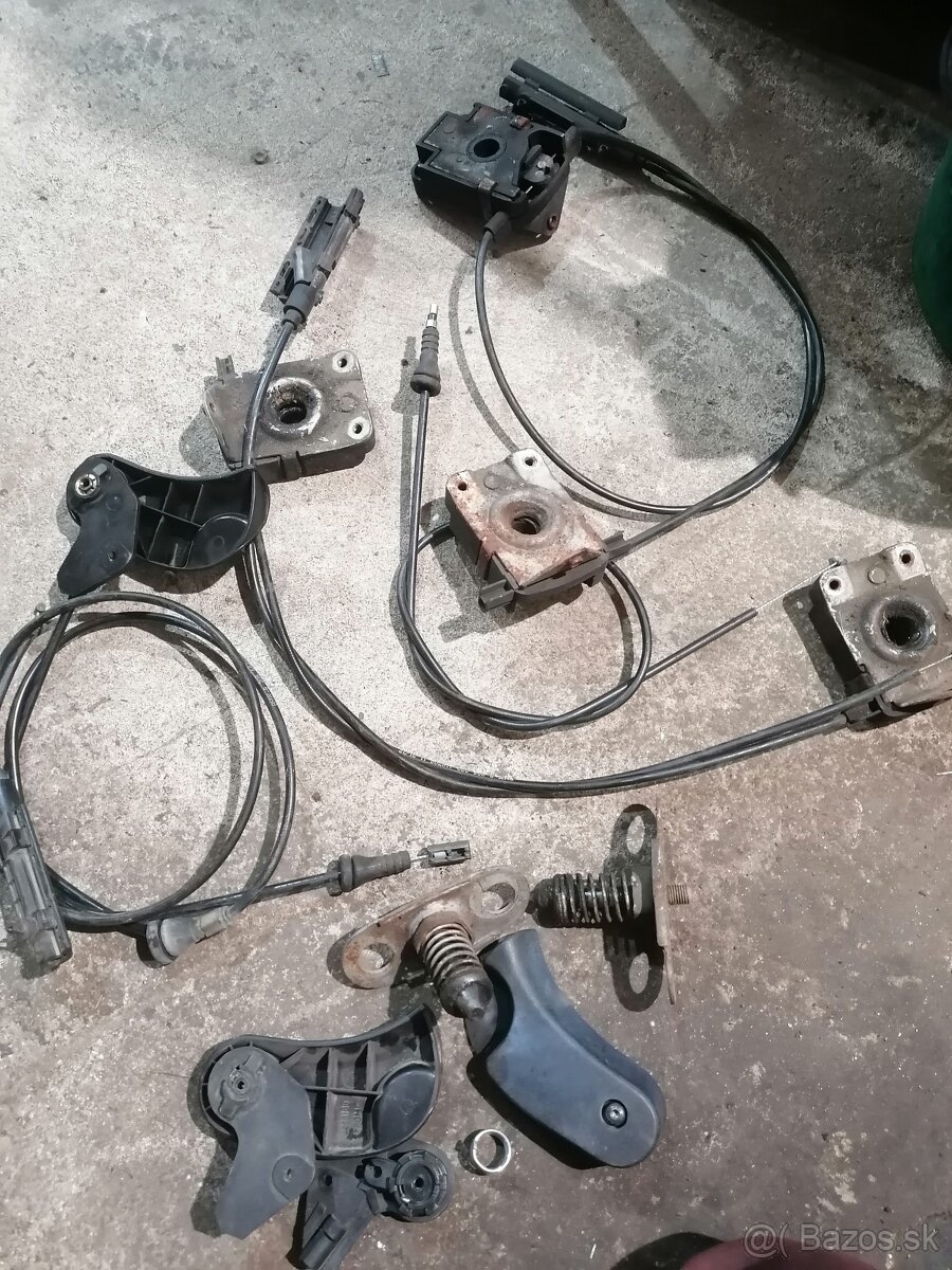 Zámky, Lanka kapoty bmw e46 - 3