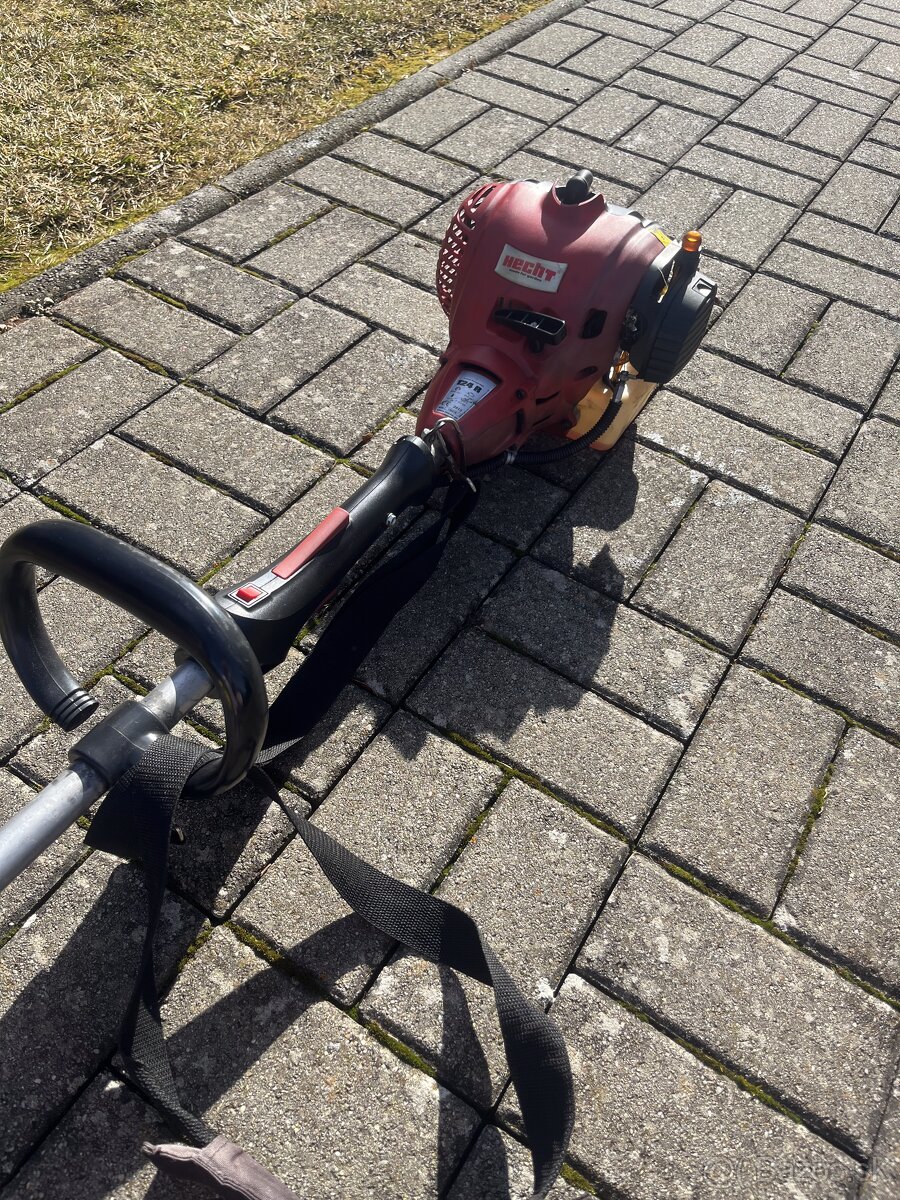 Krovinorez Hecht - 3