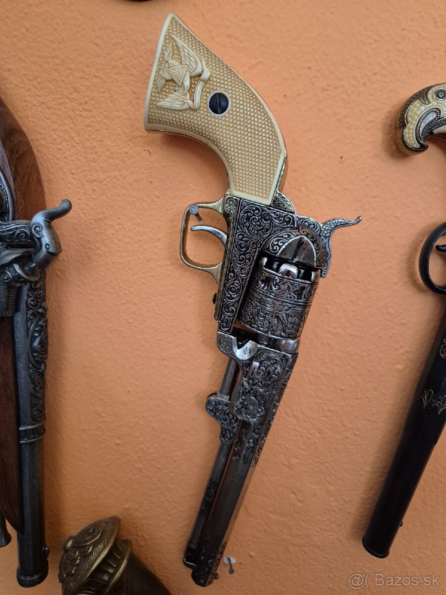 Repliky kresadlovych pištolí - 3