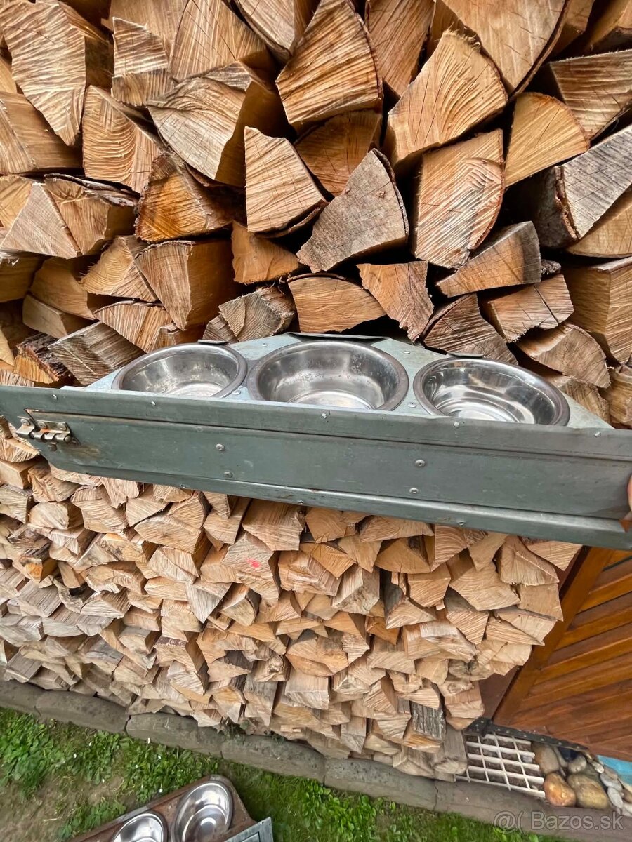 Otočne krmitka - 3