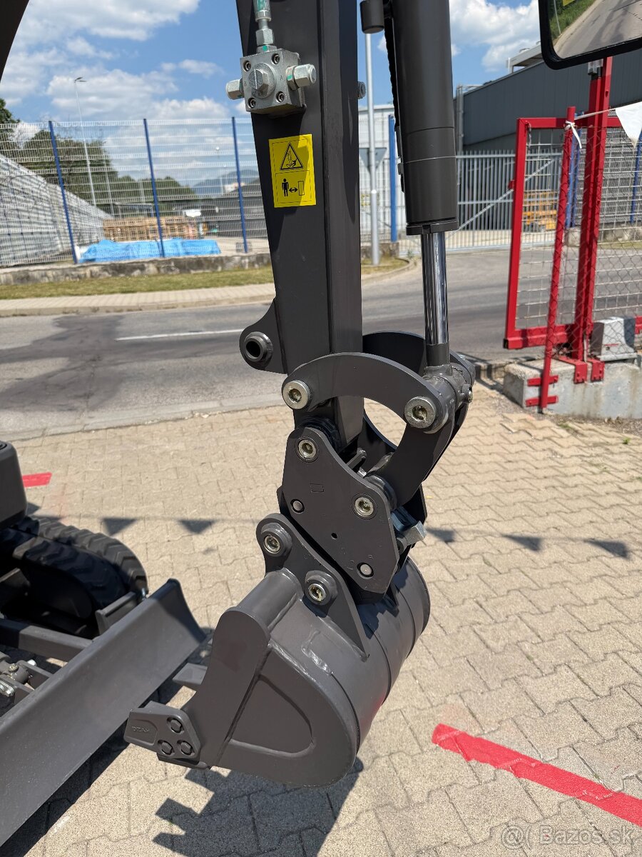 Minibager Huayee HY20D Kubota - 3