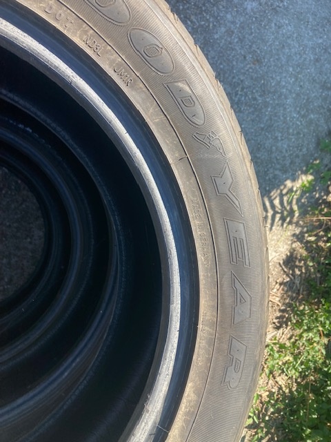 235/55R18 letne Good Year - 3