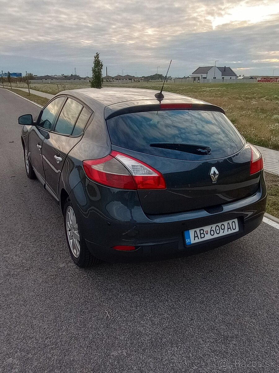 Renault Megane 1,5 dci - 3