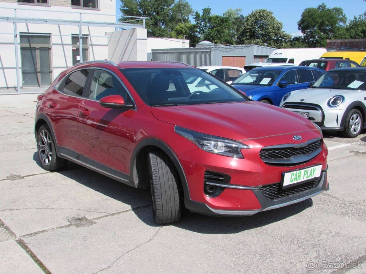 Kia XCeed 1.6 CRDi - Záruka - Nová STK a EK - 3
