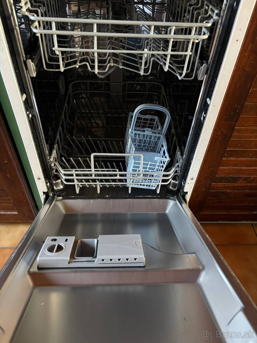 Umývačka riadu - 3