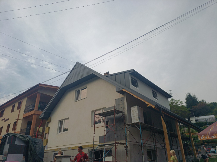 REKONŠTRUKCIE STRIECH, REALIZÁCIE STRIECH - 3