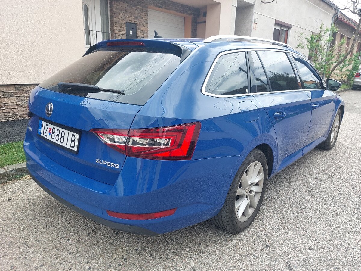 Škoda Superb Combi 3 2.0 TDI DSG - 3
