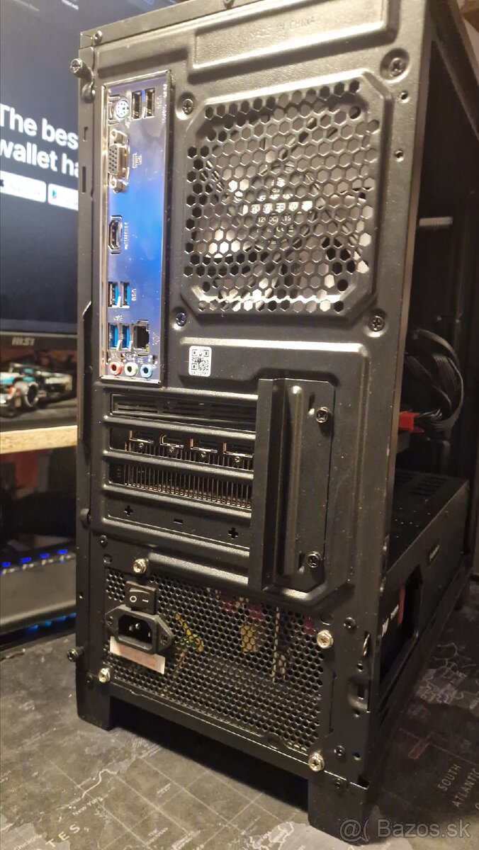 Herný / pracovný počítač, R7 1700/ RX5700XT 8GB/ 16GB Ram - 3