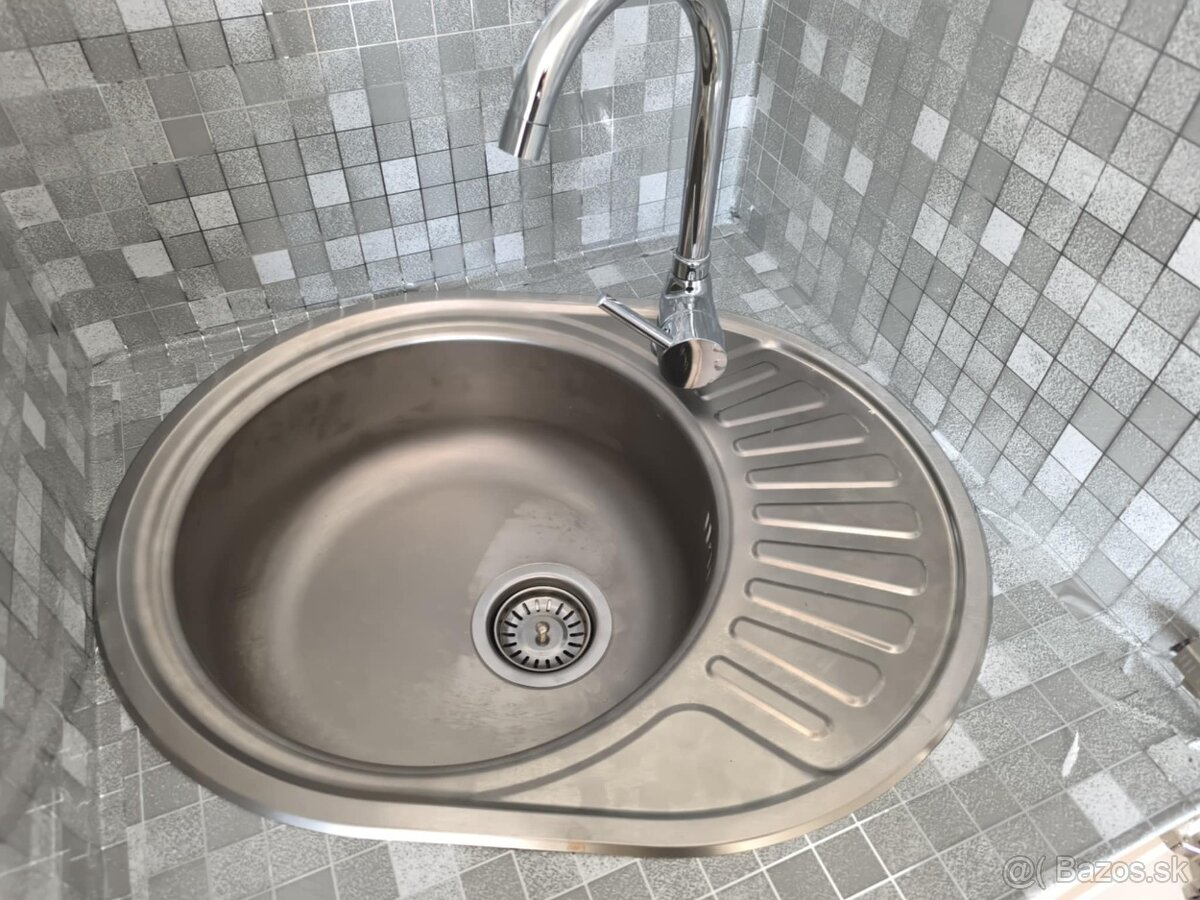 Predám skrinku IKEA METOD - úplne nová, nepoužívaná - 3