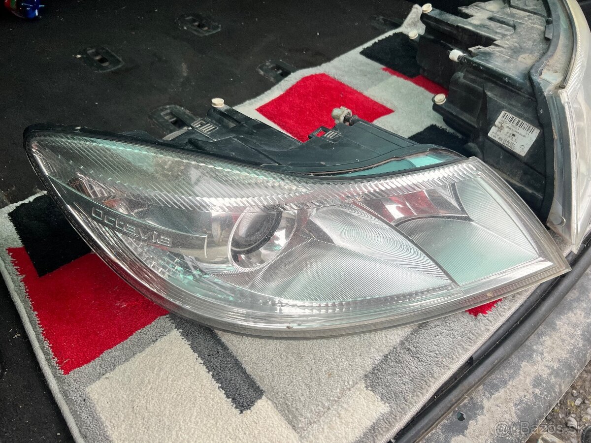 Predne svetla skoda octavia - 3