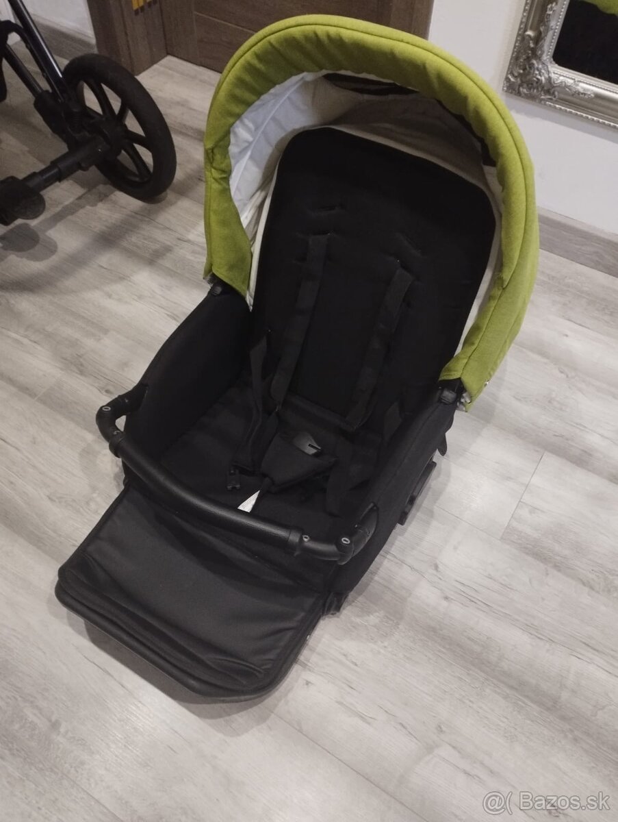 Kočiar MILU KIDS VIVAIO LESS, Vajíčko RECARO a doplnky - 3