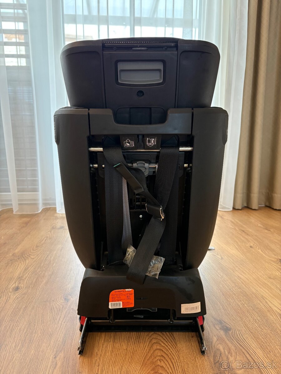Autosedačka Britax Römer Advansafix M i-size - 3