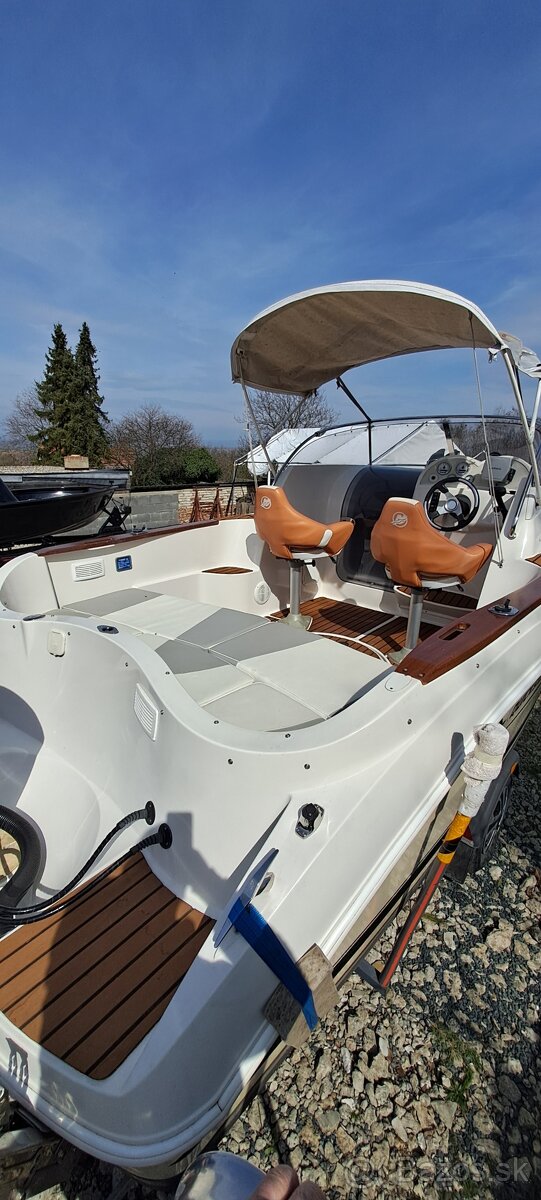 Quicksilver 620 + 115hp Mercury. - 3