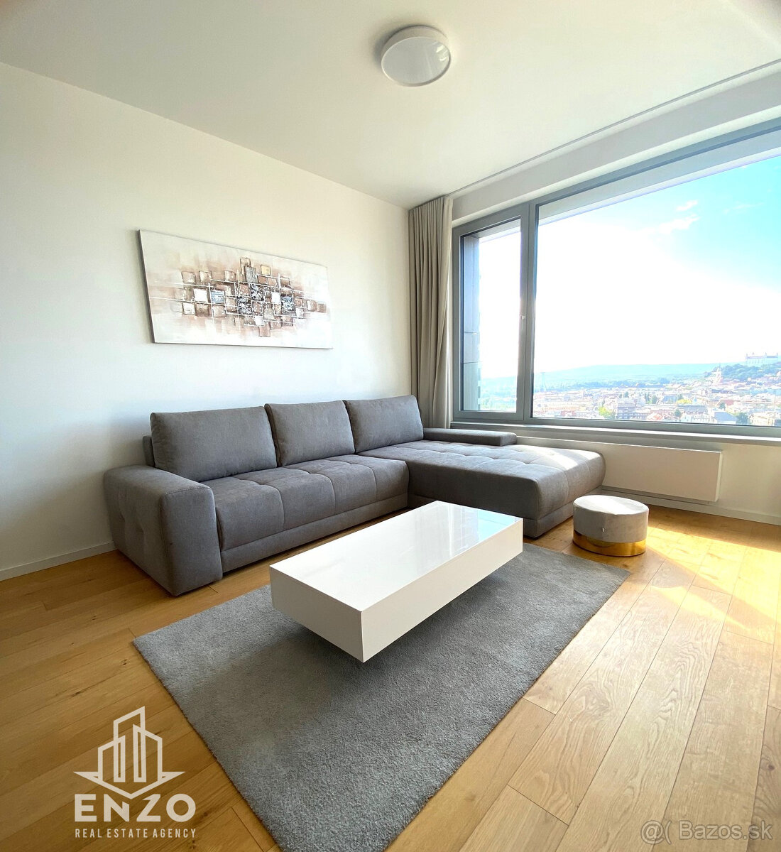 Prenájom 2 izbový byt SKYPARK s parkovaním - 3