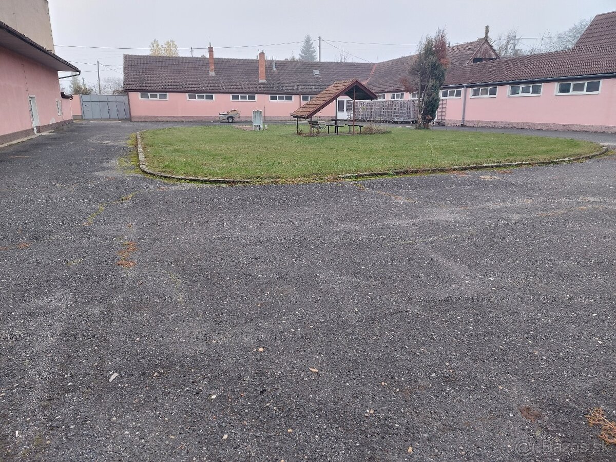 Prenájom výrobno skladovacích priestorov 3975m2 - 3