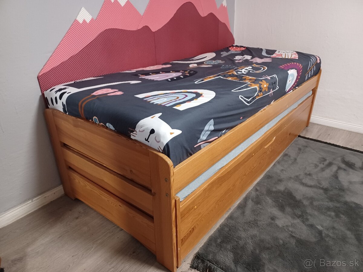 Postej drevená-rozkladacia - 3