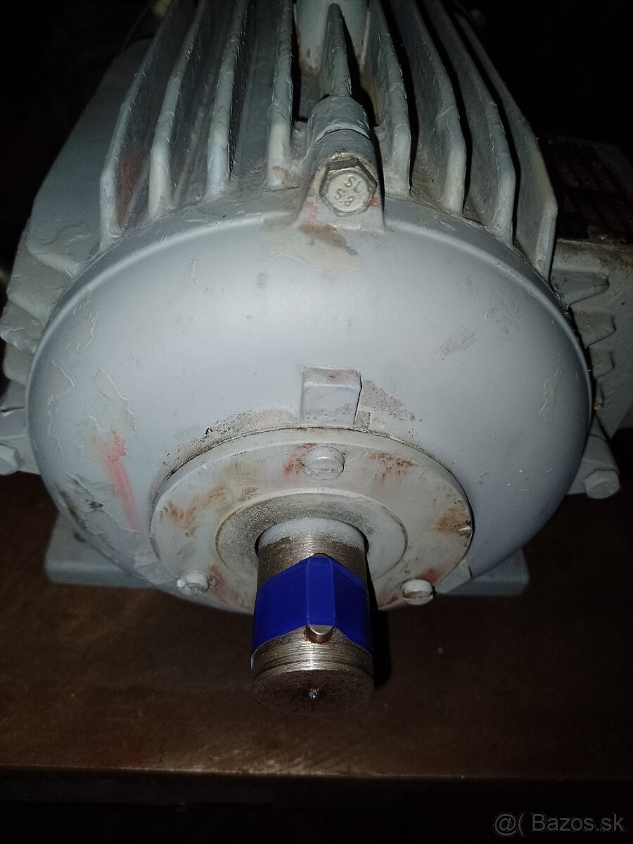 Predam 3kw elektromotor. - 3