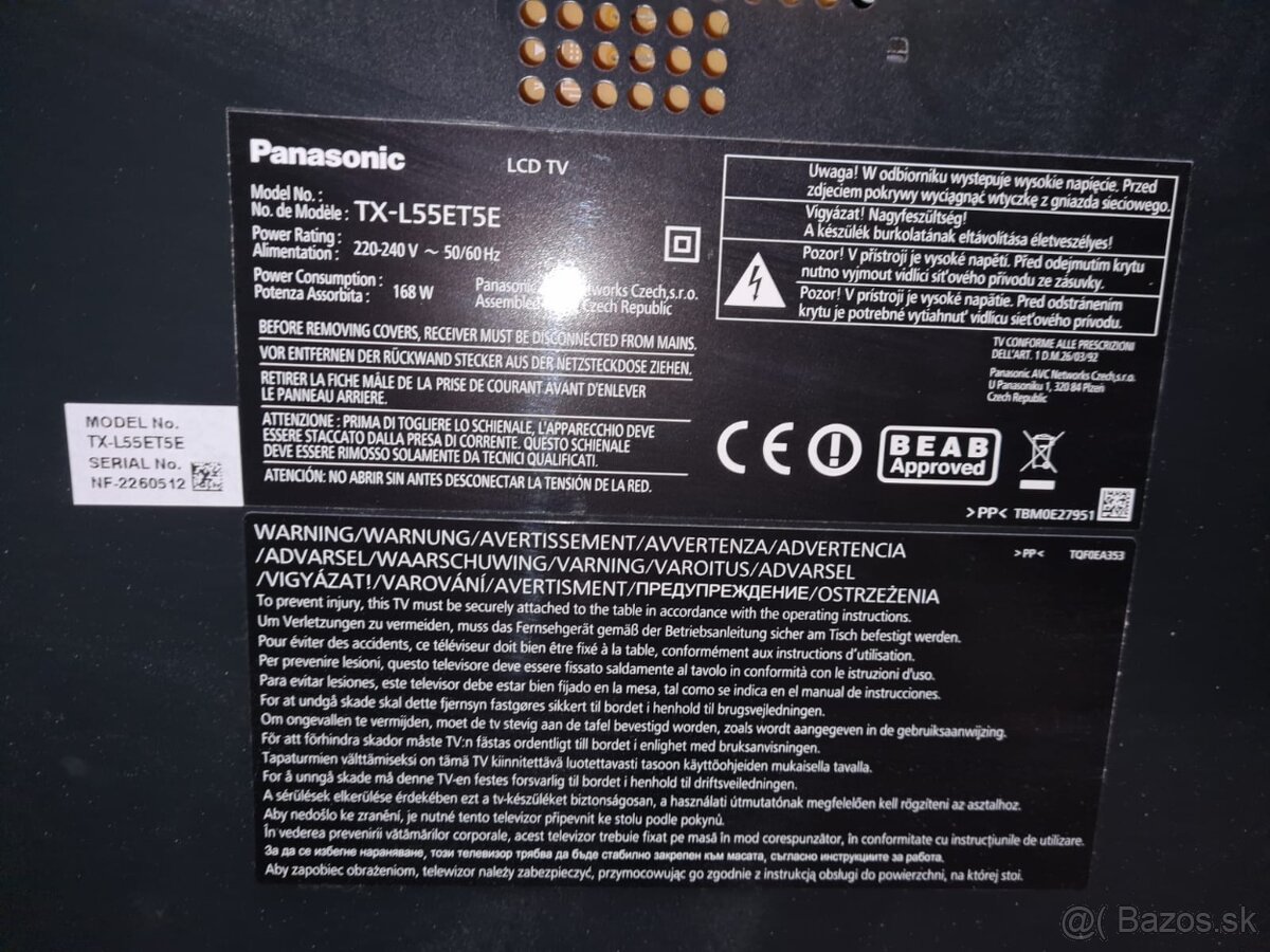 Predám Panasonic TX-L55ET5E, 55" (140 cm) - 3