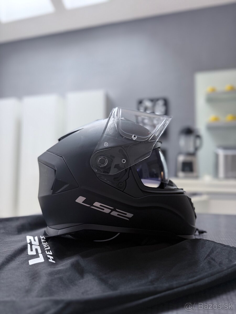 Integrálna prilba na motocykel - 3