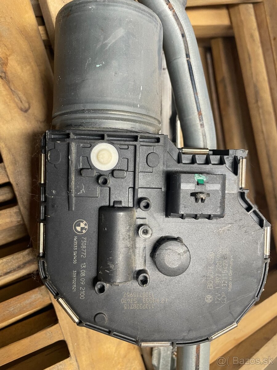 Originálny mechanizmus stieračov BMW - 3