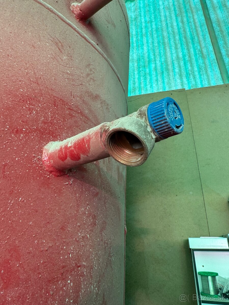 Tlaková nádoba 1000L - 3