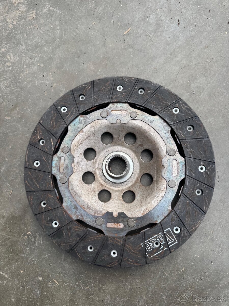 Nová spojková lamela a prítlačný Octavia 1 1.9 Tdi 81kw - 3