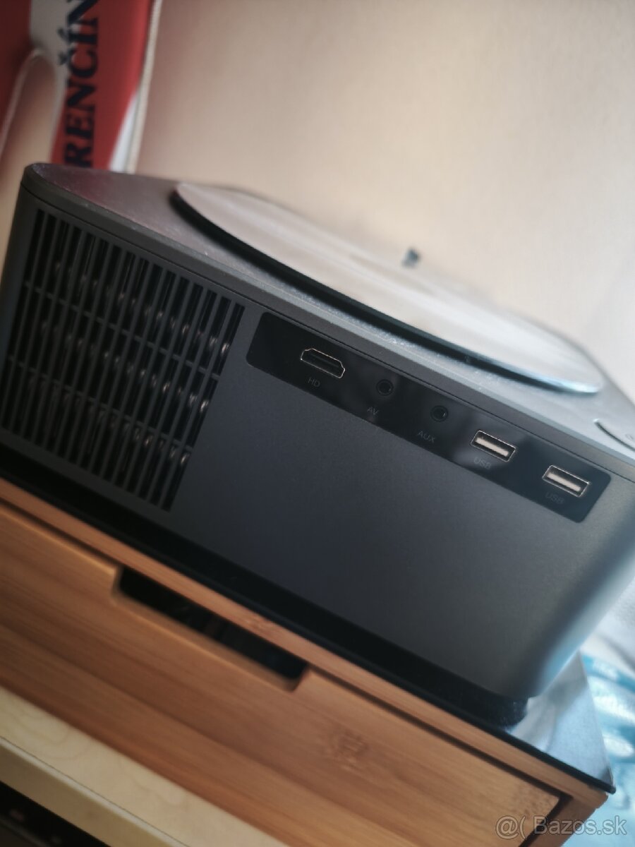 Ultimea Apollo P40 projektor - 3