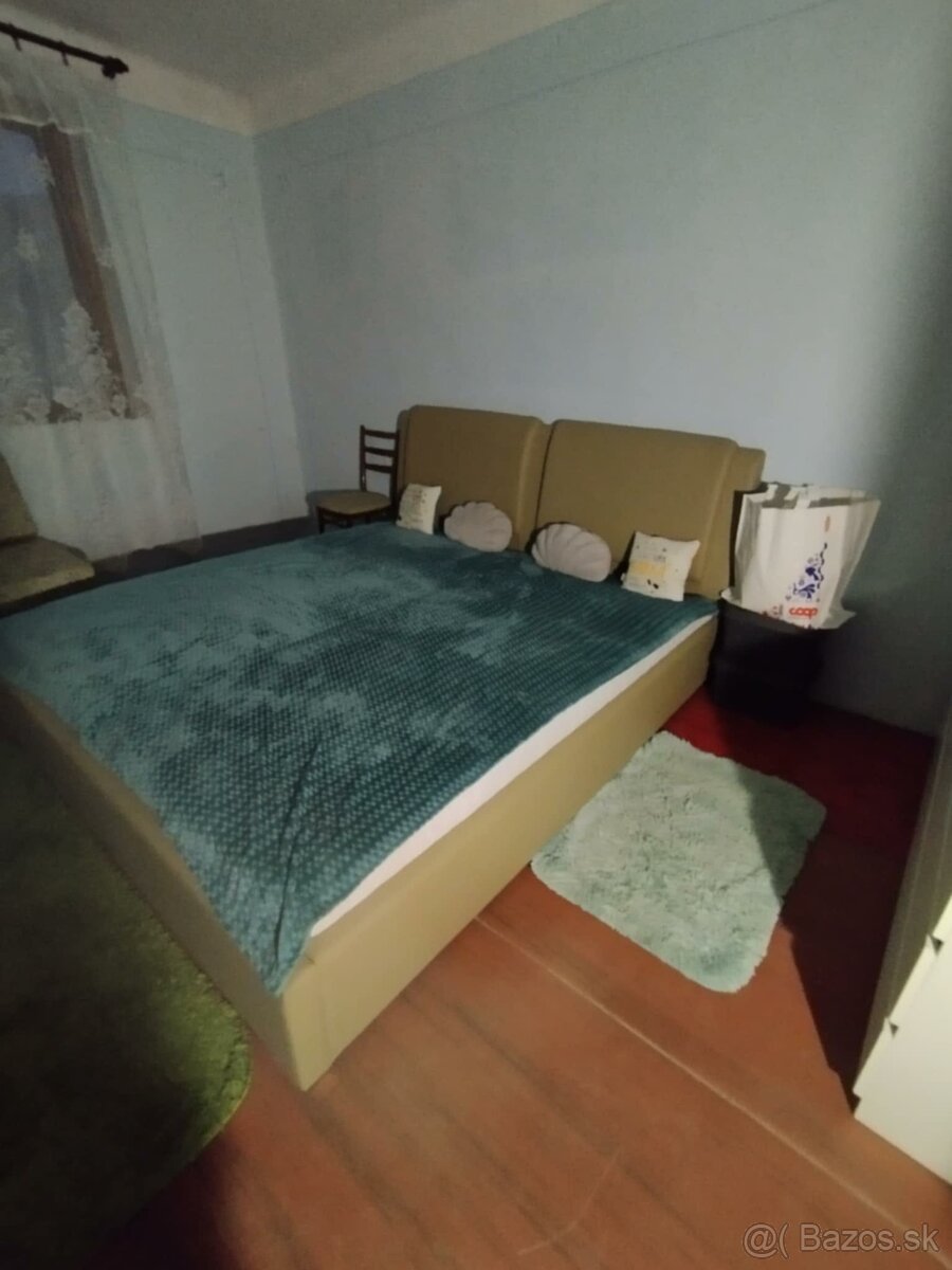 Manželská posteľ - 3