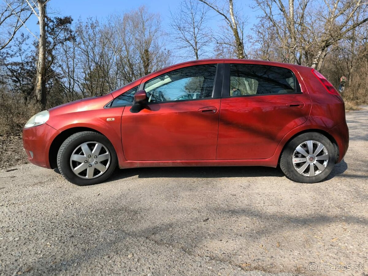 Fiat grande Punto 1.2.. - 3